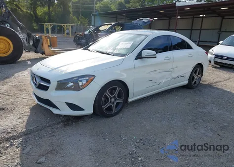 2014 Mercedes-Benz Cla 250 z USA, uszkodzony, nr VIN WDDSJ4EB8EN104257